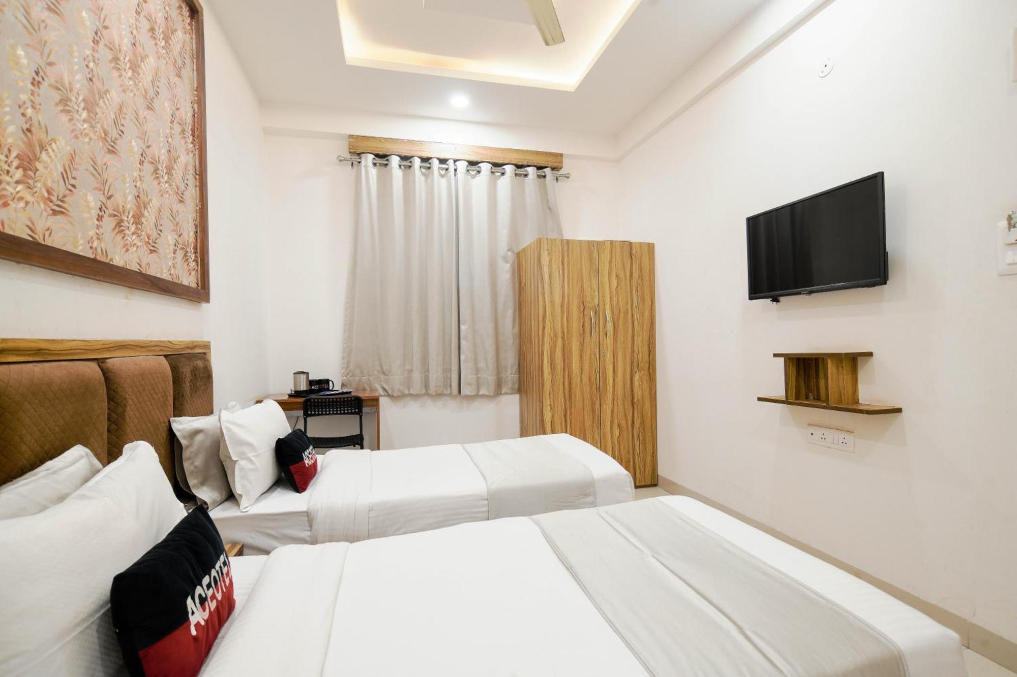 Aceotel Inn Flamingo Indore Buitenkant foto