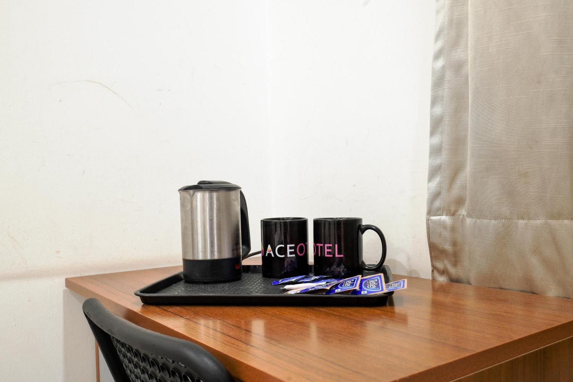 Aceotel Inn Flamingo Indore Buitenkant foto