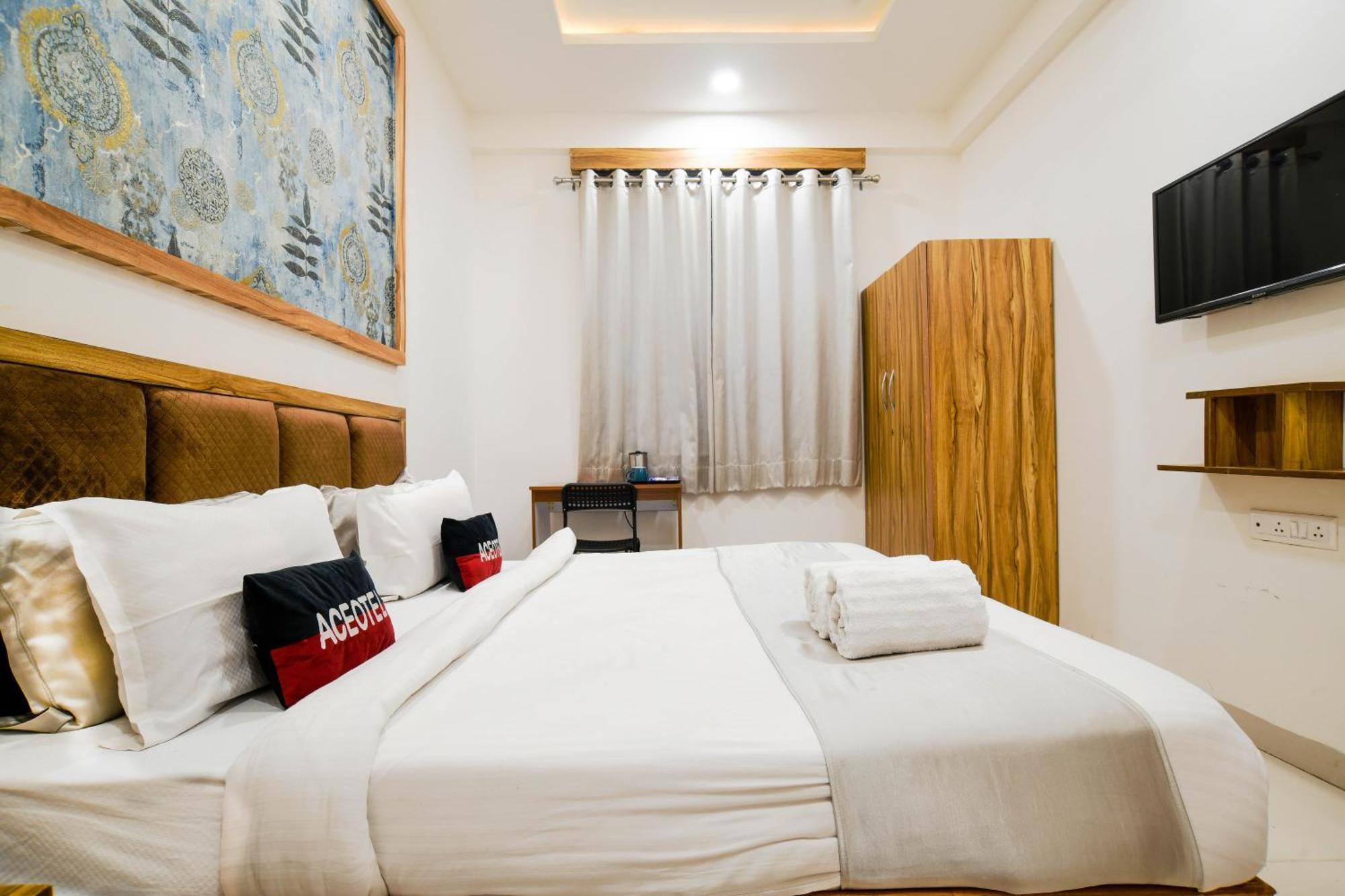 Aceotel Inn Flamingo Indore Buitenkant foto