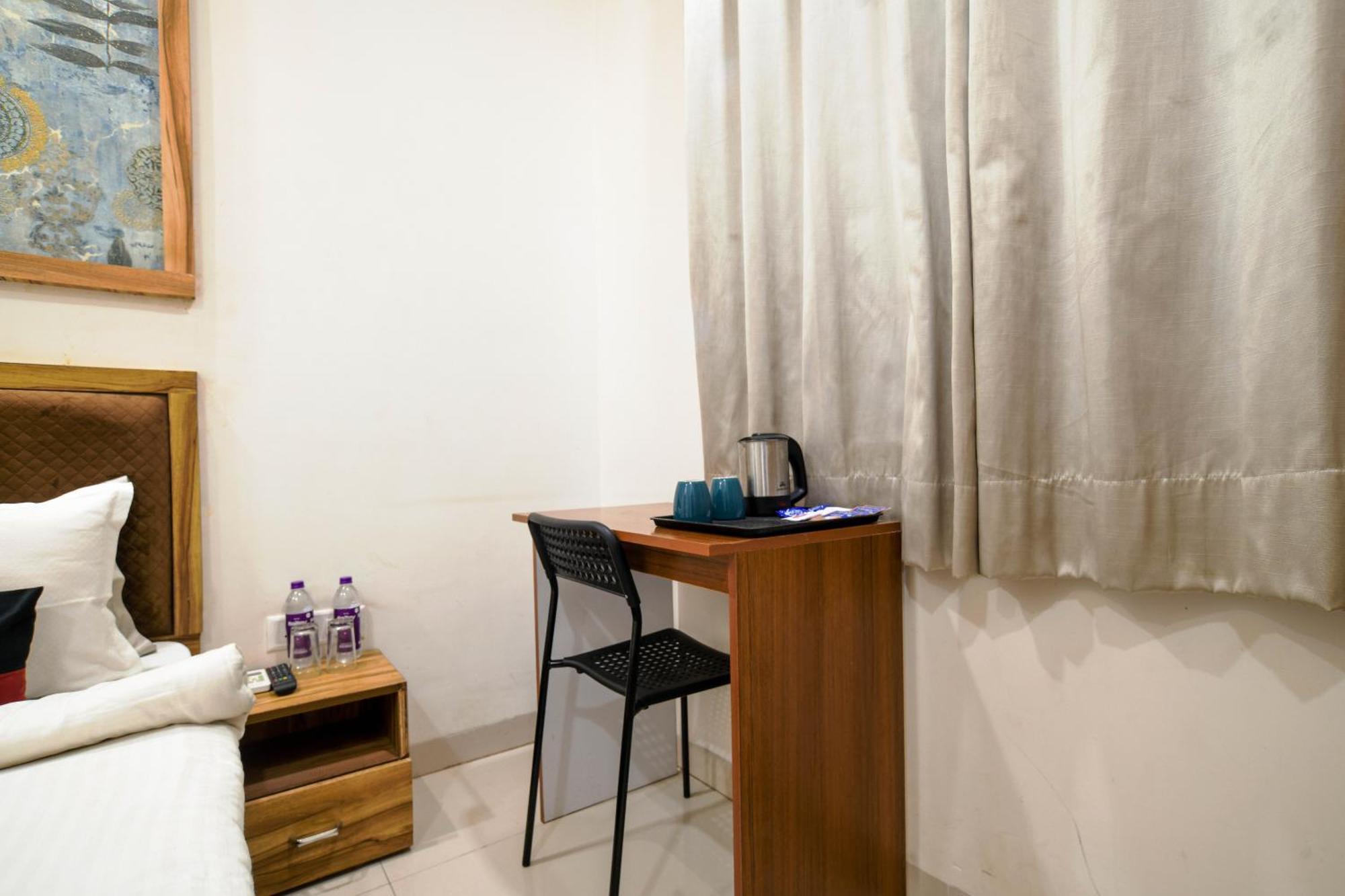 Aceotel Inn Flamingo Indore Buitenkant foto