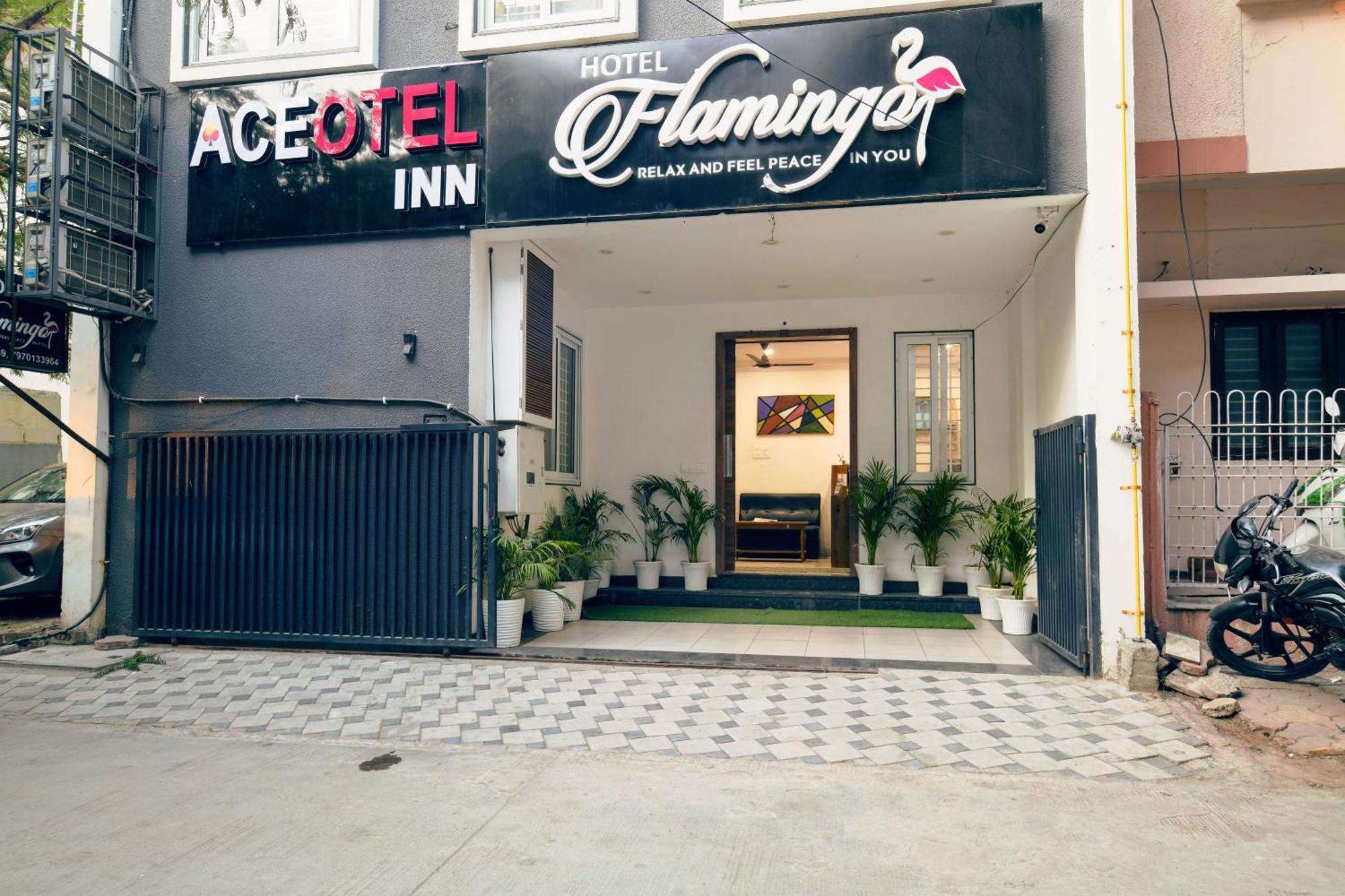 Aceotel Inn Flamingo Indore Buitenkant foto
